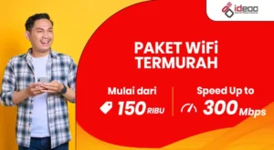 keluarga bahagia menggunakan paket WiFi termurah di rumah