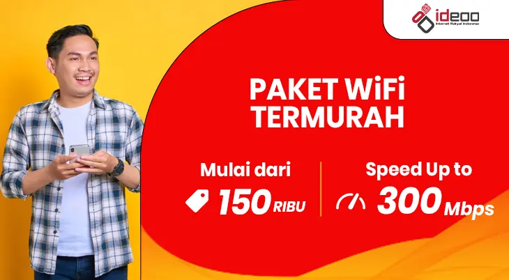 keluarga bahagia menggunakan paket WiFi termurah di rumah