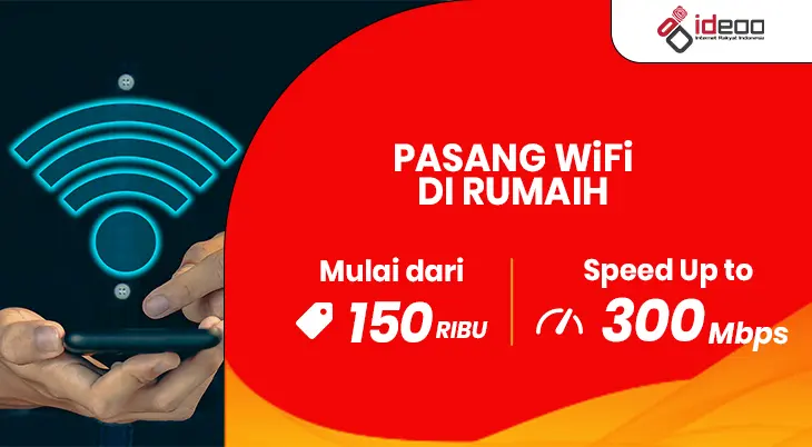 Teknisi sedang pasang WiFi di rumah dengan router modern.